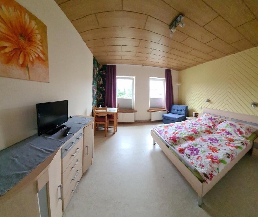 Ferienhof Hanum Bagian luar foto